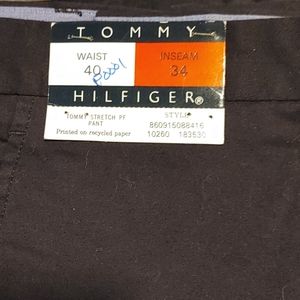 Tommy Hilfiger pants listed as sz. 40x34 stretch but fits smaller.